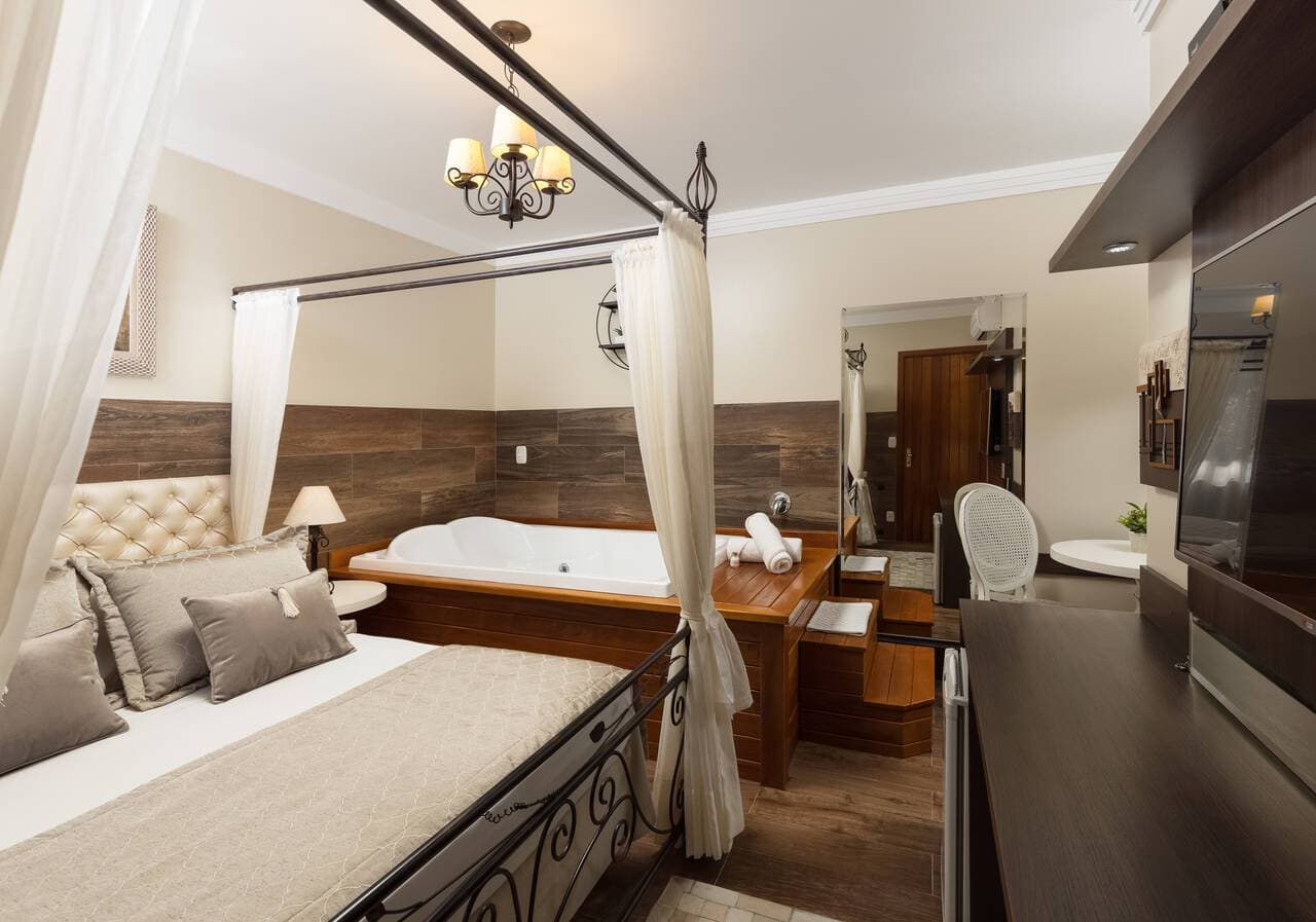 Suíte Confort com Hidro