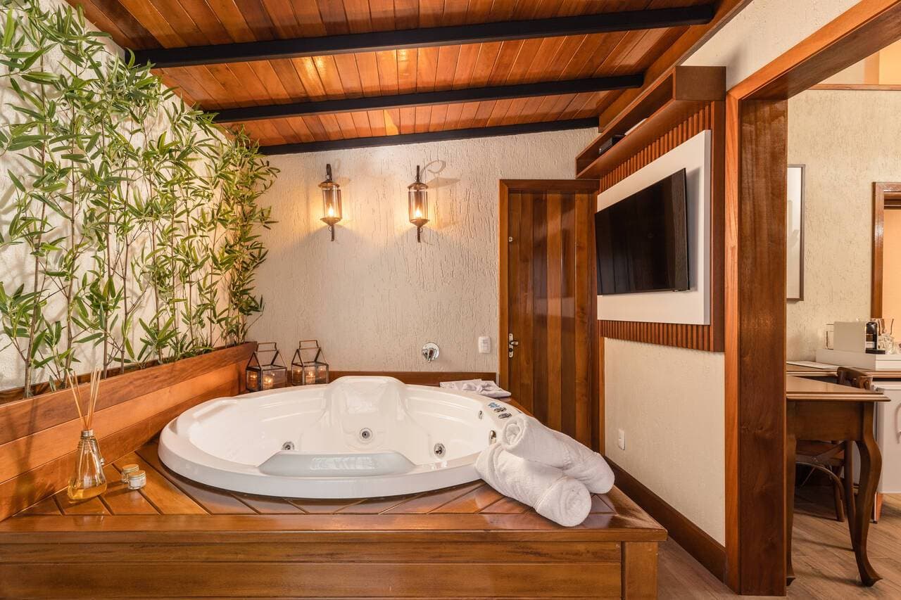 Suíte Gran Vivenda com Hidro — miniatura 2