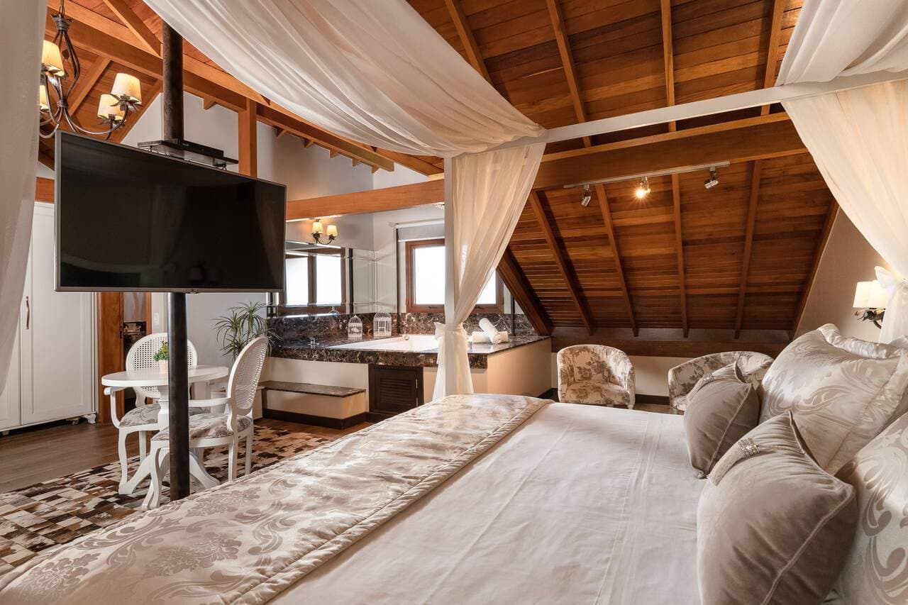 Suíte Master com Hidro — foto 1